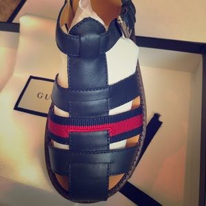 BNIB GUCCI boys sandals shoes Blue Size 31